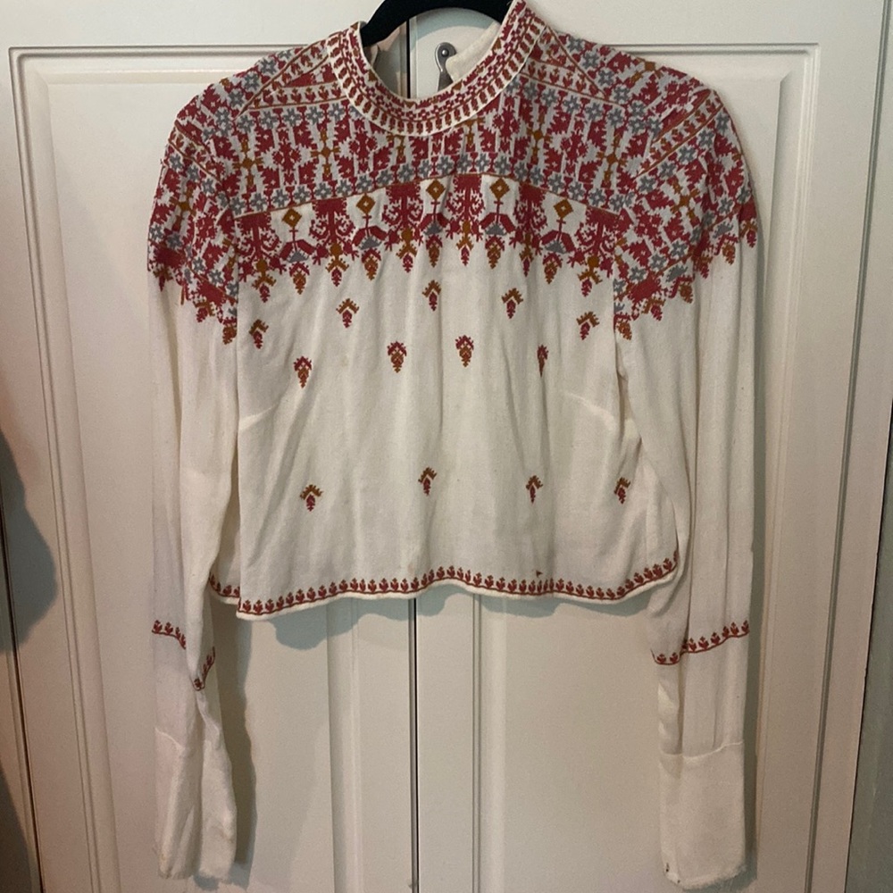 URBAN open back embroidered crop top